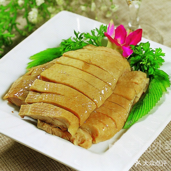 吕记卤鸡