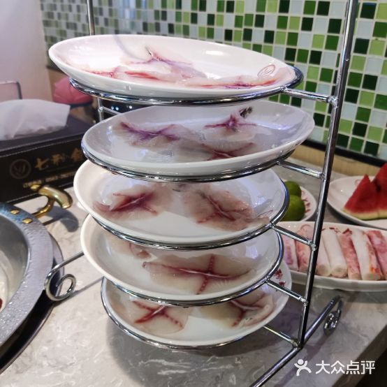七秒鱼生态火锅大堂店