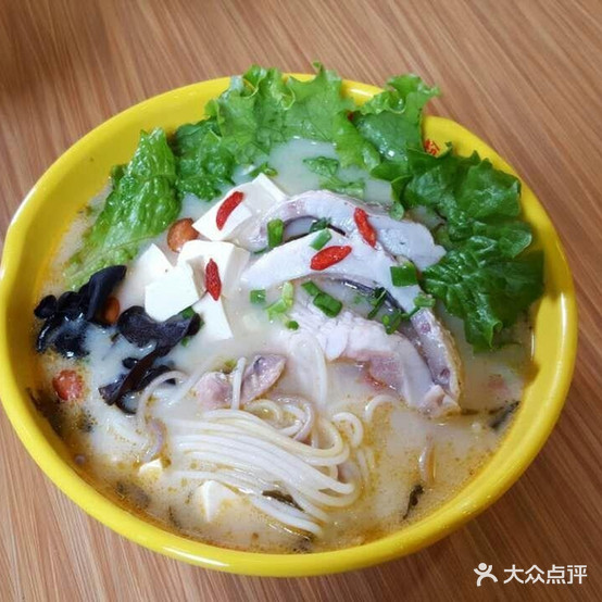 酸辣粉肉夹馍店 砂锅