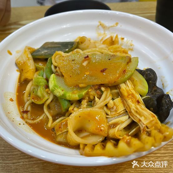 大服麻辣拌(怡家苑店)
