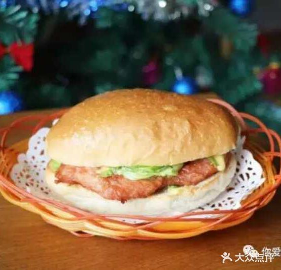 你爱我吗(吴川店)