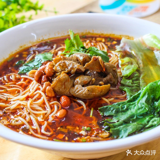 爱尚面重庆面馆(龙丰小区店)
