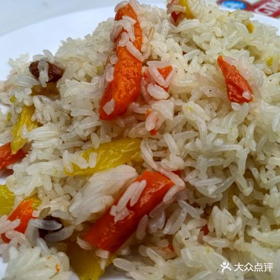 尕豆抓饭烤肉黄面