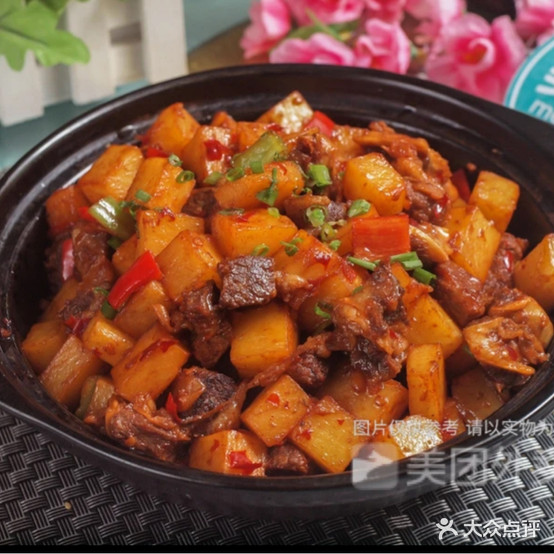 九品湘湖南老菜馆馆(北固山路店)