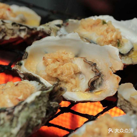 湛江蚝庄海鲜美食城(罗桂桥店)