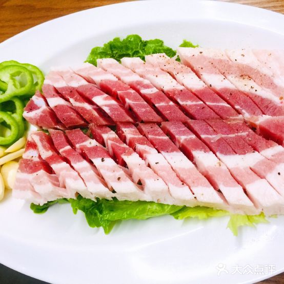 好伦哥东北烤肉