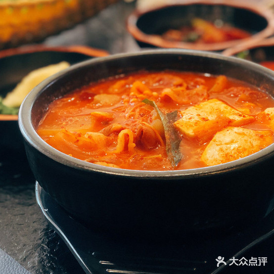 兄弟韩式靠肉