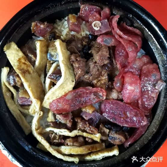 美威煲仔饭(文化广场店)