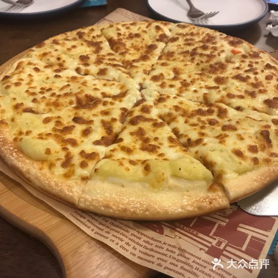 摩地卡中西餐厅(美的鹭湖店)