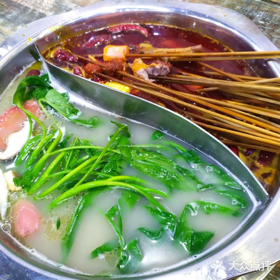 七婆串串香火锅(环城东路店)