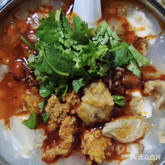 燕燕牛华豆腐煲(演武街店)