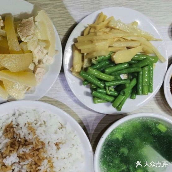 曾氏琼姐白切饭(恒大名都店)