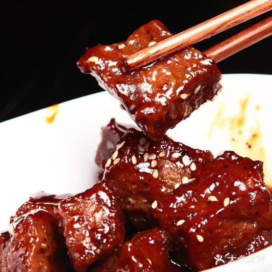 饭是钢九楼