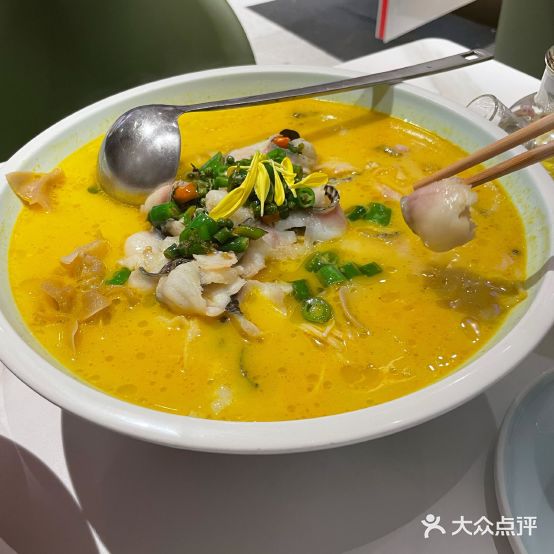 张氏宽窄巷川菜小馆(群光广场珞喻路店)
