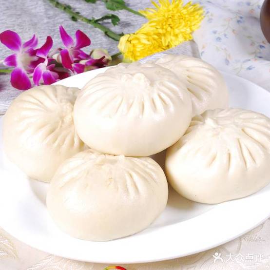 麦源向红烧肉土豆包子(沼潭西路店)