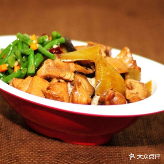 龍记砂锅饭