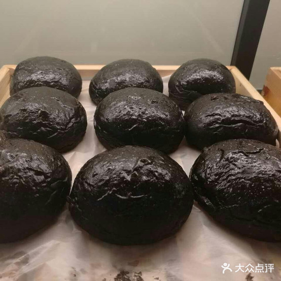 彦子姑娘蛋糕甜品(米亚花园店)