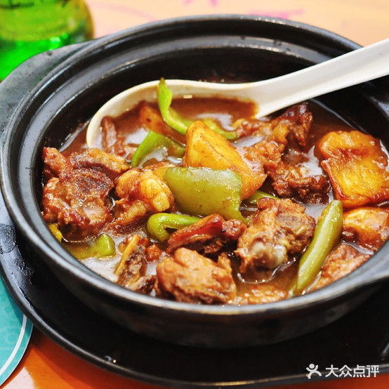 王市仁黄焖鸡米饭(盛世龙源店)