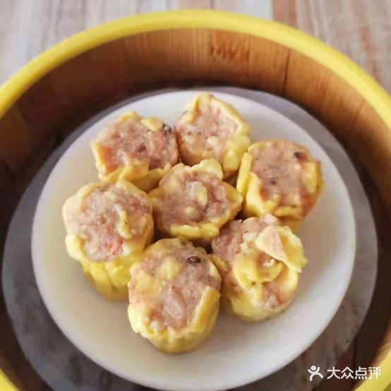 陆运茶餐厅