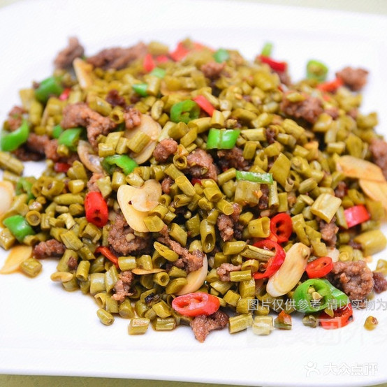 红日川菜馆(万欣广场店)