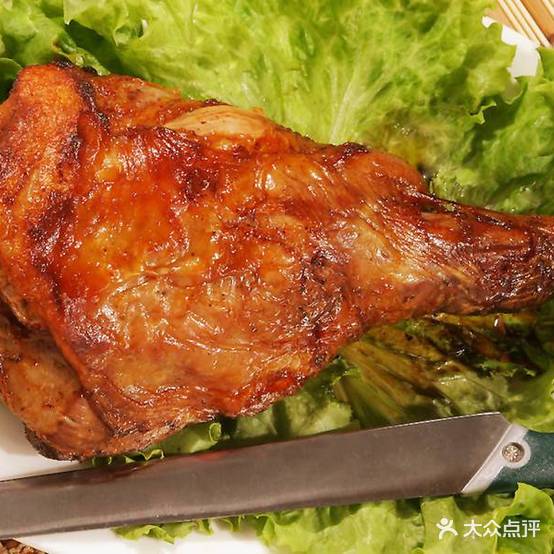 内蒙古烤羊腿