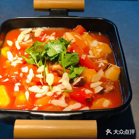 花yu厨(自贡华商爱琴海购物中心店)