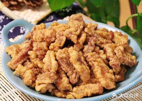 鑫满园老四川椒盐水煮鱼(宏运华城店)