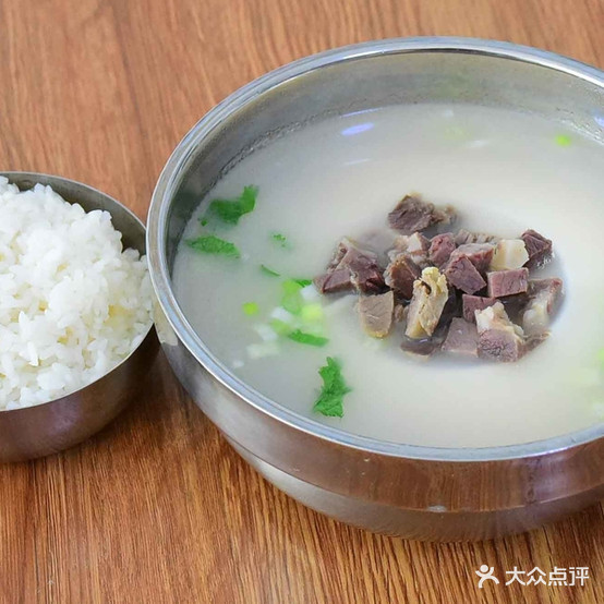 贺友炸串板面坊(东七条路店)