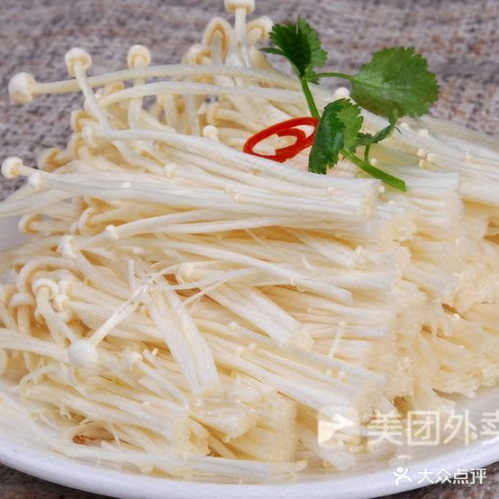 辣些年麻辣香锅(凤台小区店)