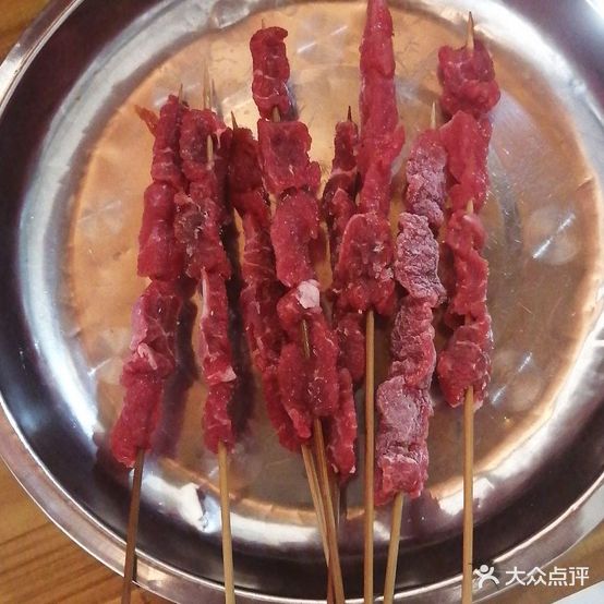 来这里烧烤店
