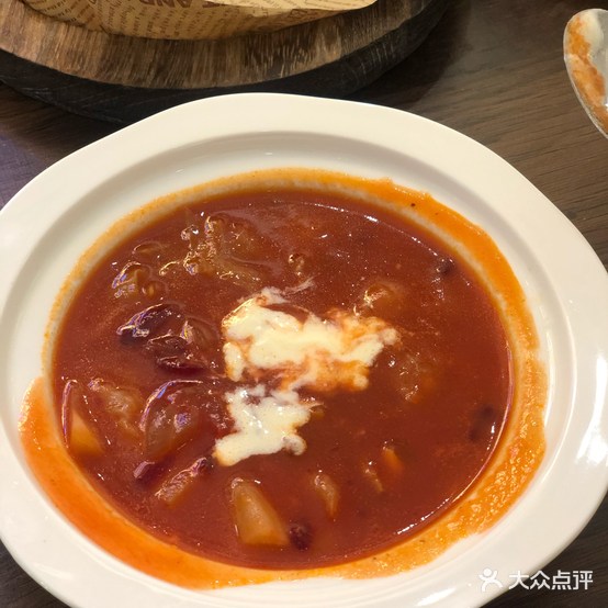 卢小罐俄餐曦小馆(哈尔滨中央大街店)