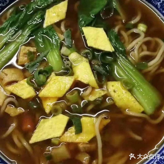 婆婆香云南过桥米线(中建华府店)