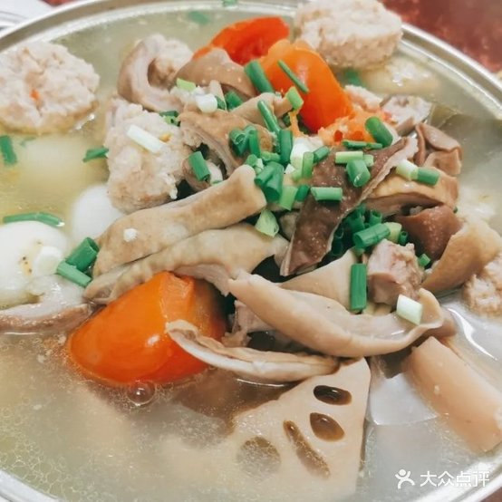曹聋子佳婷炖菜小吃店