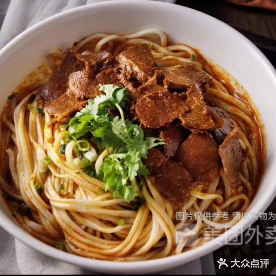 小胡牛肉面馆(西湖店)