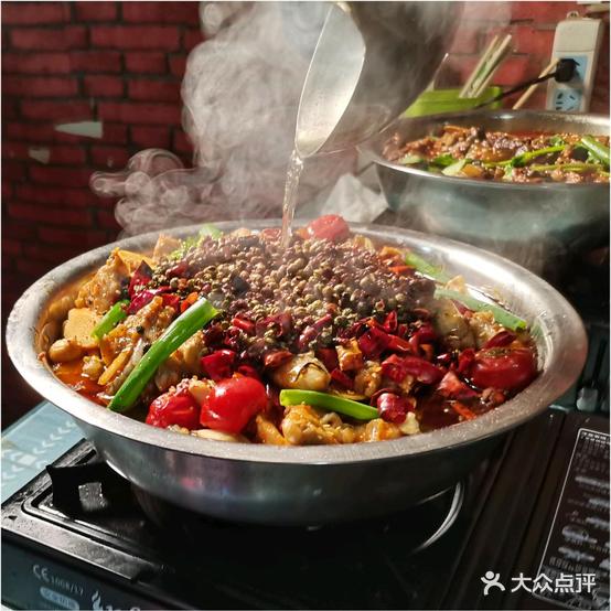 小马锦州烧烤特色泥炉瓦特烤肉