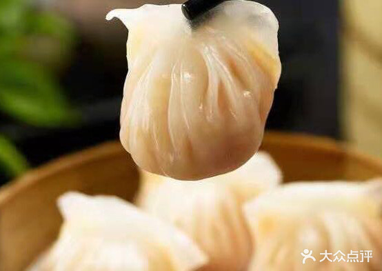 粤柒(利星名品广场二期店)