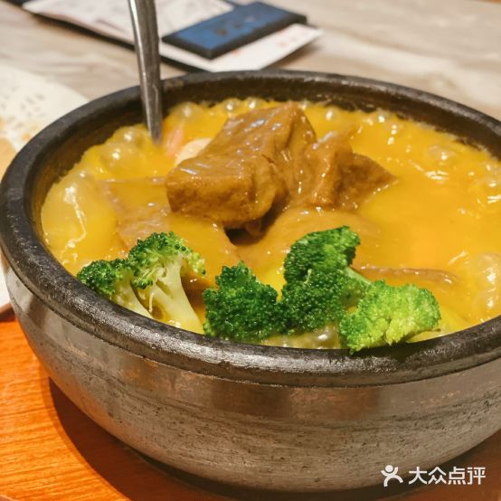 八荷月(万泰城店)