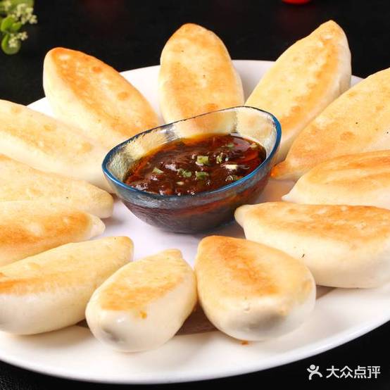 鸿运满喽鱼头馆(阳光威尼斯店)