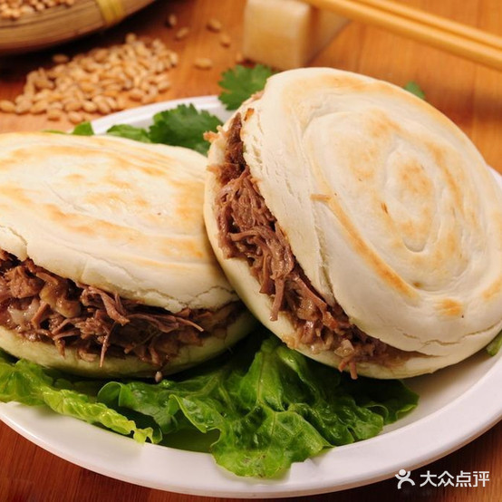 李记老麻辣烫过桥米线