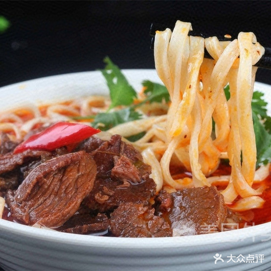 大碗牛肉拉面(庞公花苑店)