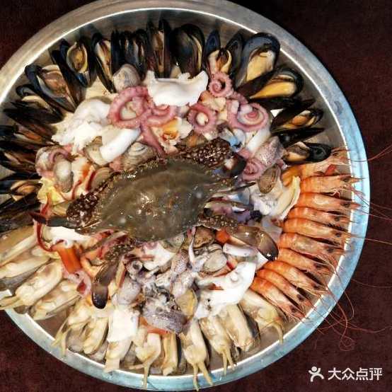 郑小二海鲜旗航店(总店)