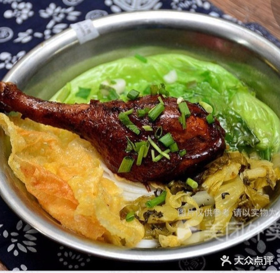 肥仔金牌。烤鸭粉(天富店)