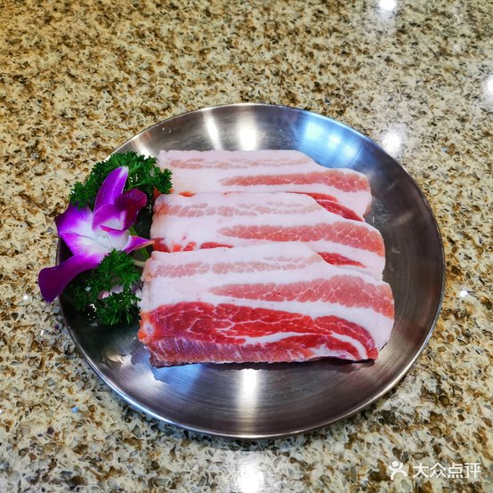 小餐桌烤肉(龙城国际南区店)