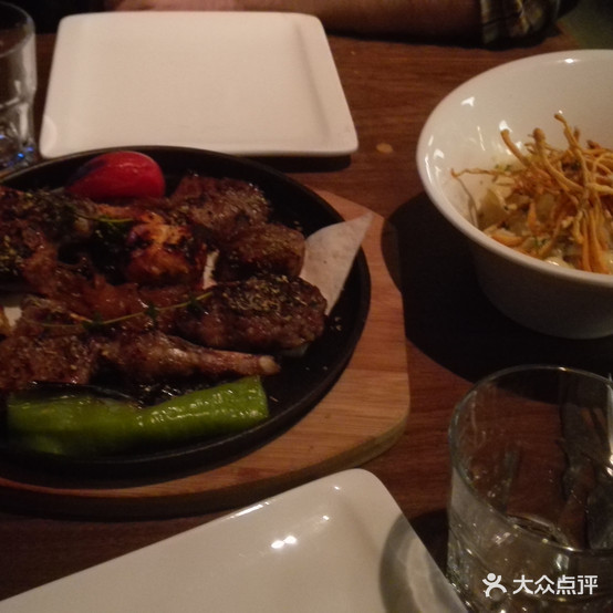 Urban Grill索瓦地中海烧烤餐厅(安远路店)
