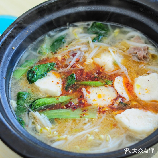 张师傅过小米线店(义乌店)