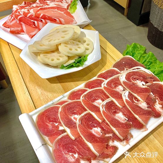 周伍全牛宴主题餐馆