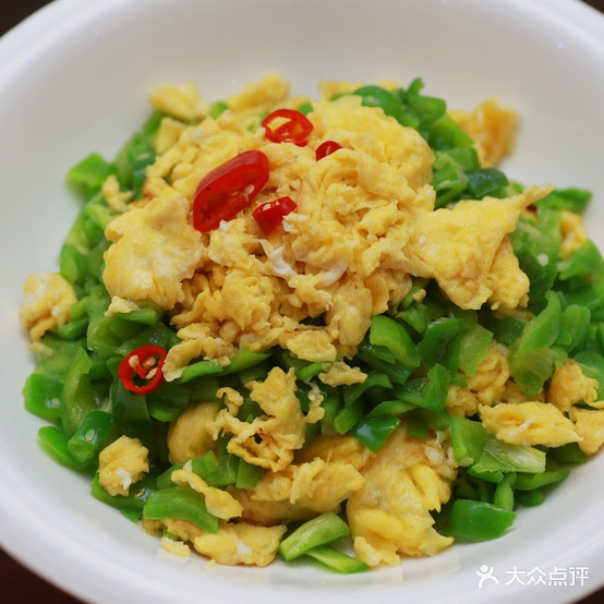 凯里一绝猪小弟美食城(东门桥店)