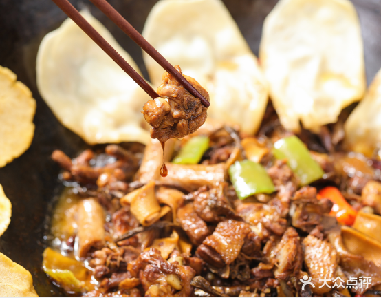 三里堡地锅鸡·彭城小味馆(金鑫大运城店)