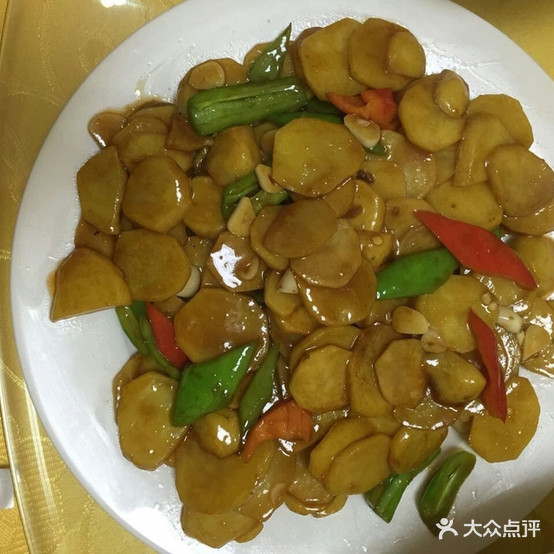 客家美食三奈牛肉鲜汤店