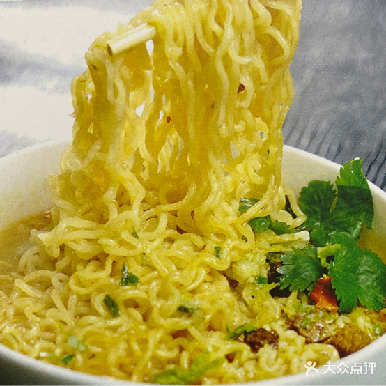 伊通特色烧鸽子碳缸烧烤海鲜